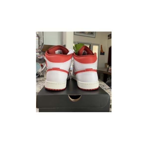 Nike Air Jordan 1 Mid SE Shoes White Lobster Dune Red FJ3458-160 Men\'s Sz 8 NEW main image 5